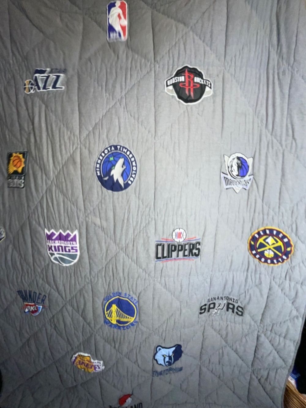 Pottery Barn Kids NBA Western Conference Twin Quilt and Sheet Set - Picture 7 of 9